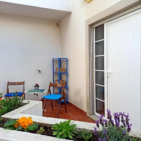 ホームステイ Casa Dos Amigos Surf House